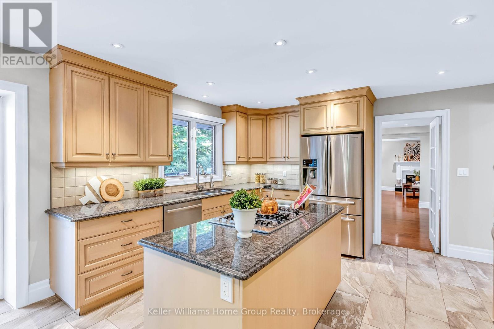 6703 Wellington 34 Road, Puslinch (Crieff/Aikensville/Killean), ON - Indoor Photo Showing Kitchen