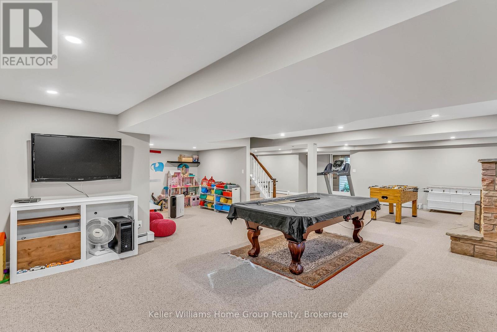 6703 Wellington 34 Road, Puslinch (Crieff/Aikensville/Killean), ON - Indoor Photo Showing Other Room