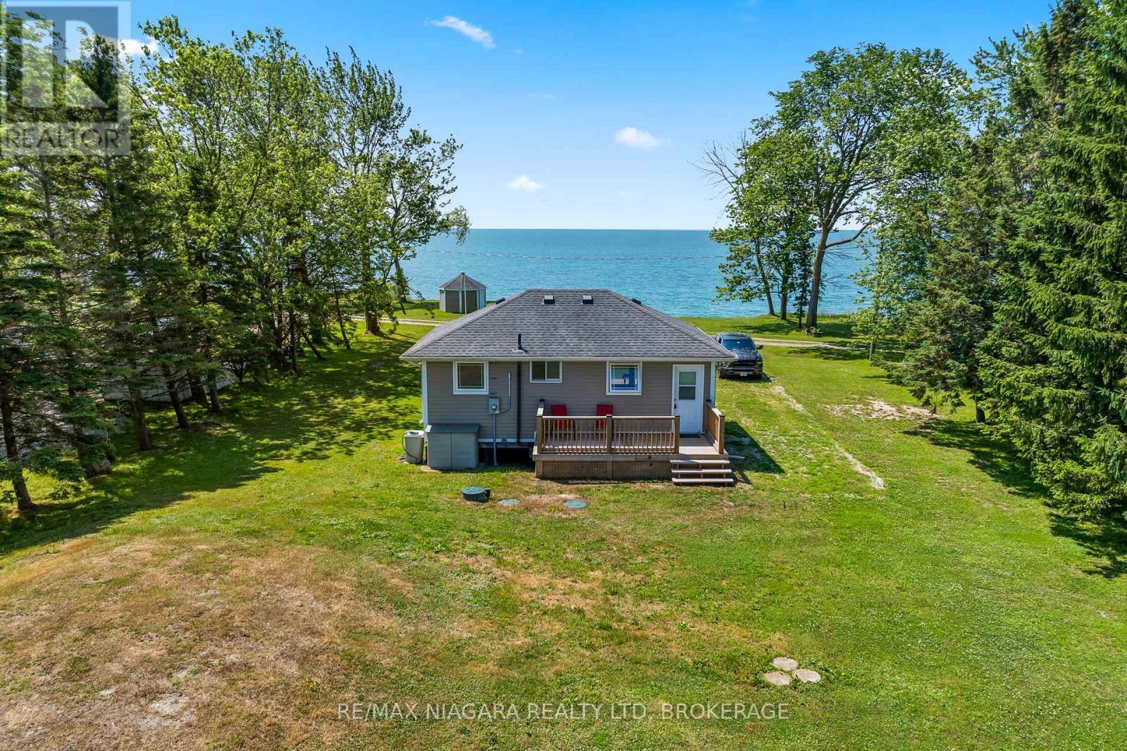 45 Erie Heights Line, Haldimand (Dunnville), ON - Outdoor