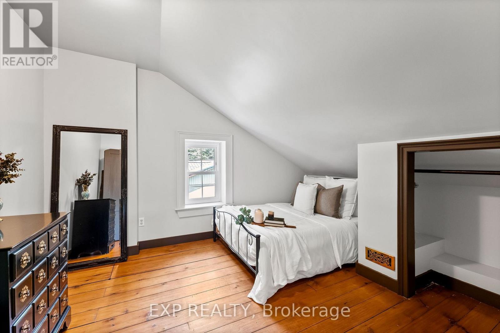 206 King Street E, Cramahe (Colborne), ON - Indoor Photo Showing Bedroom