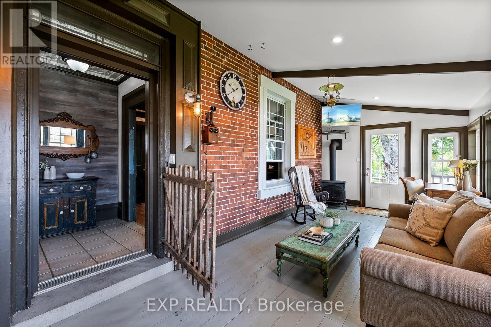 206 King Street E, Cramahe (Colborne), ON - Indoor Photo Showing Living Room