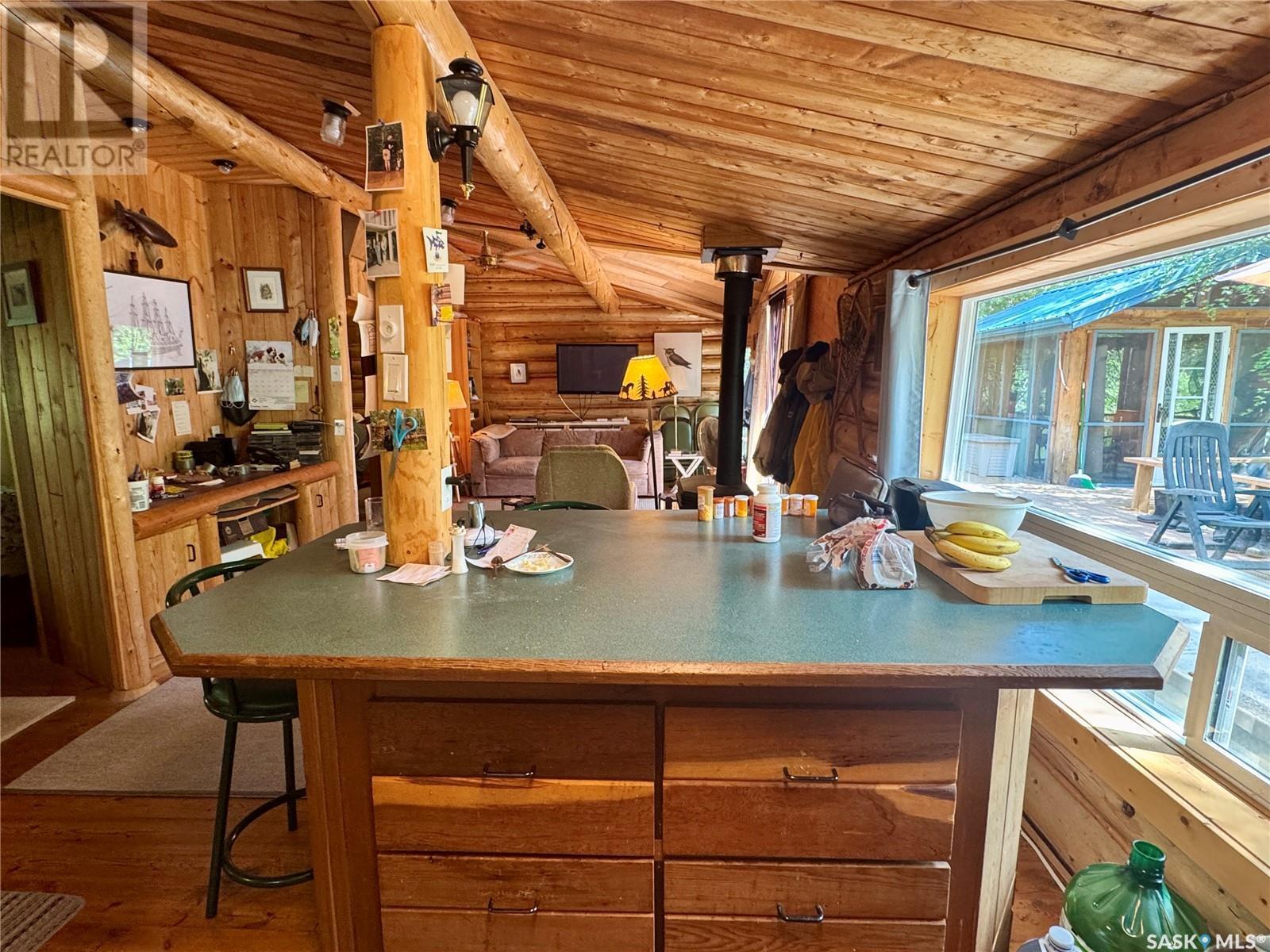 206 Spruce Street, Northern Admin District, SK - Indoor Photo Showing Dining Room