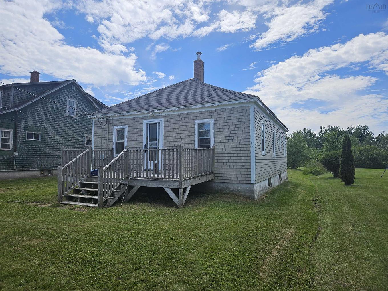 29 Cowan Street, Springhill, NS