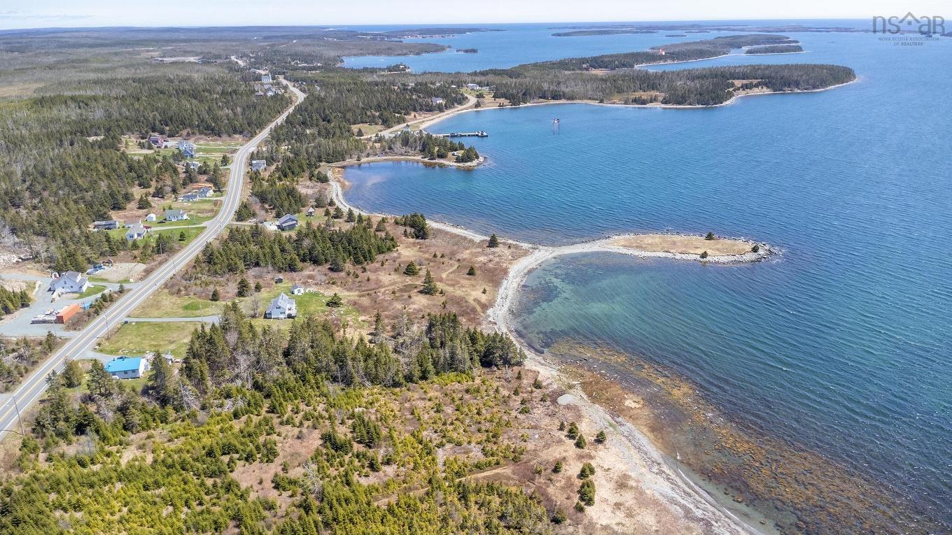 Highway 7, Ecum Secum, NS