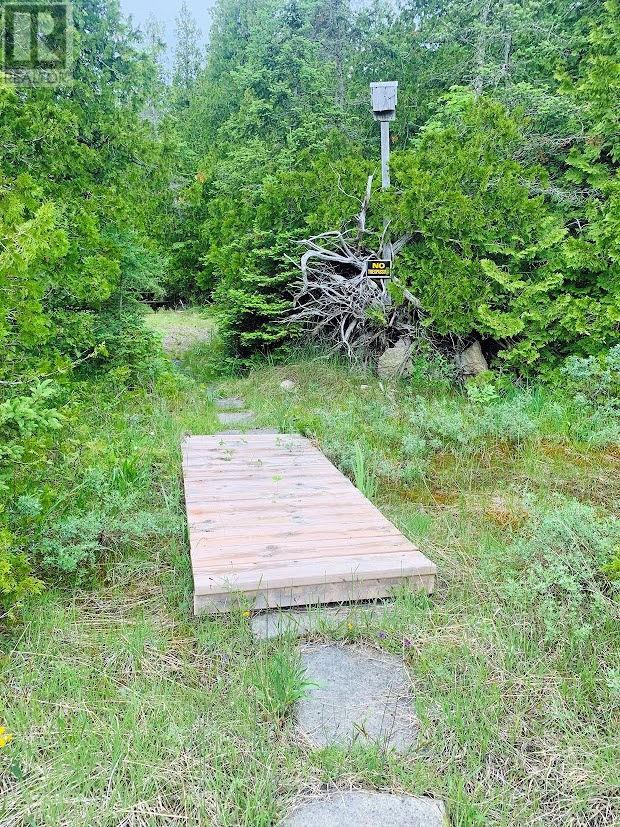 715 Lake Huron Drive, Spring Bay, ON