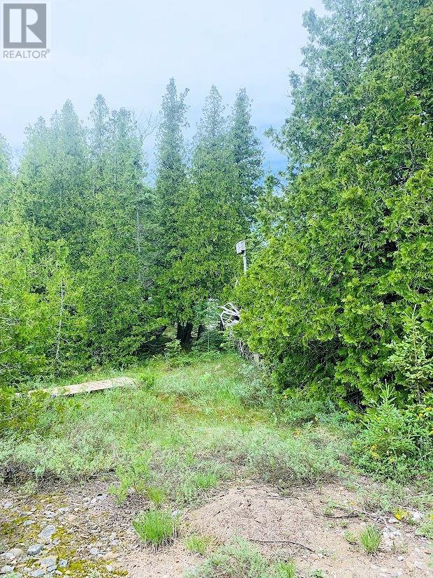 715 Lake Huron Drive, Spring Bay, ON