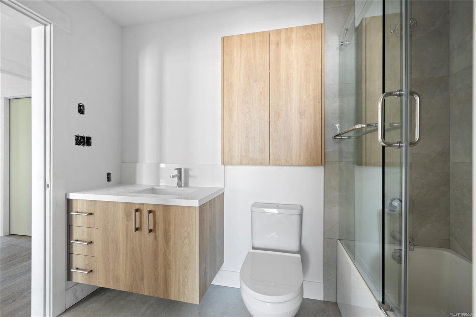 412-6320 Sentinal Dr, Nanaimo, BC - Indoor Photo Showing Bathroom