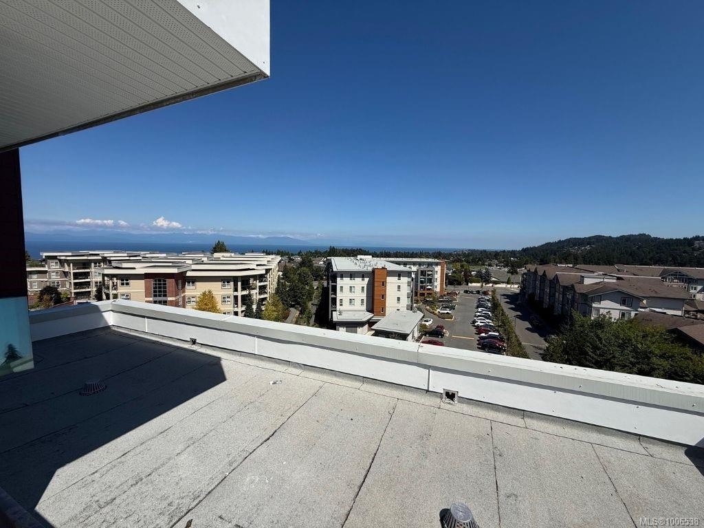 606-6320 Sentinal Dr, Nanaimo, BC - Outdoor With View