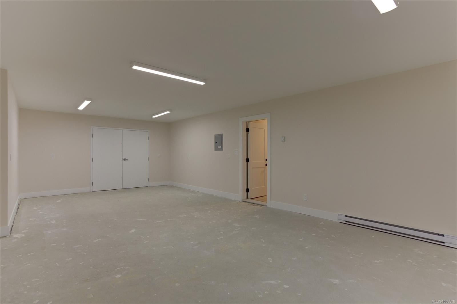 549 Mountain View Dr, Lake Cowichan, BC