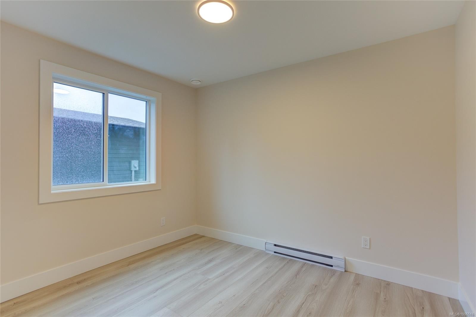 549 Mountain View Dr, Lake Cowichan, BC