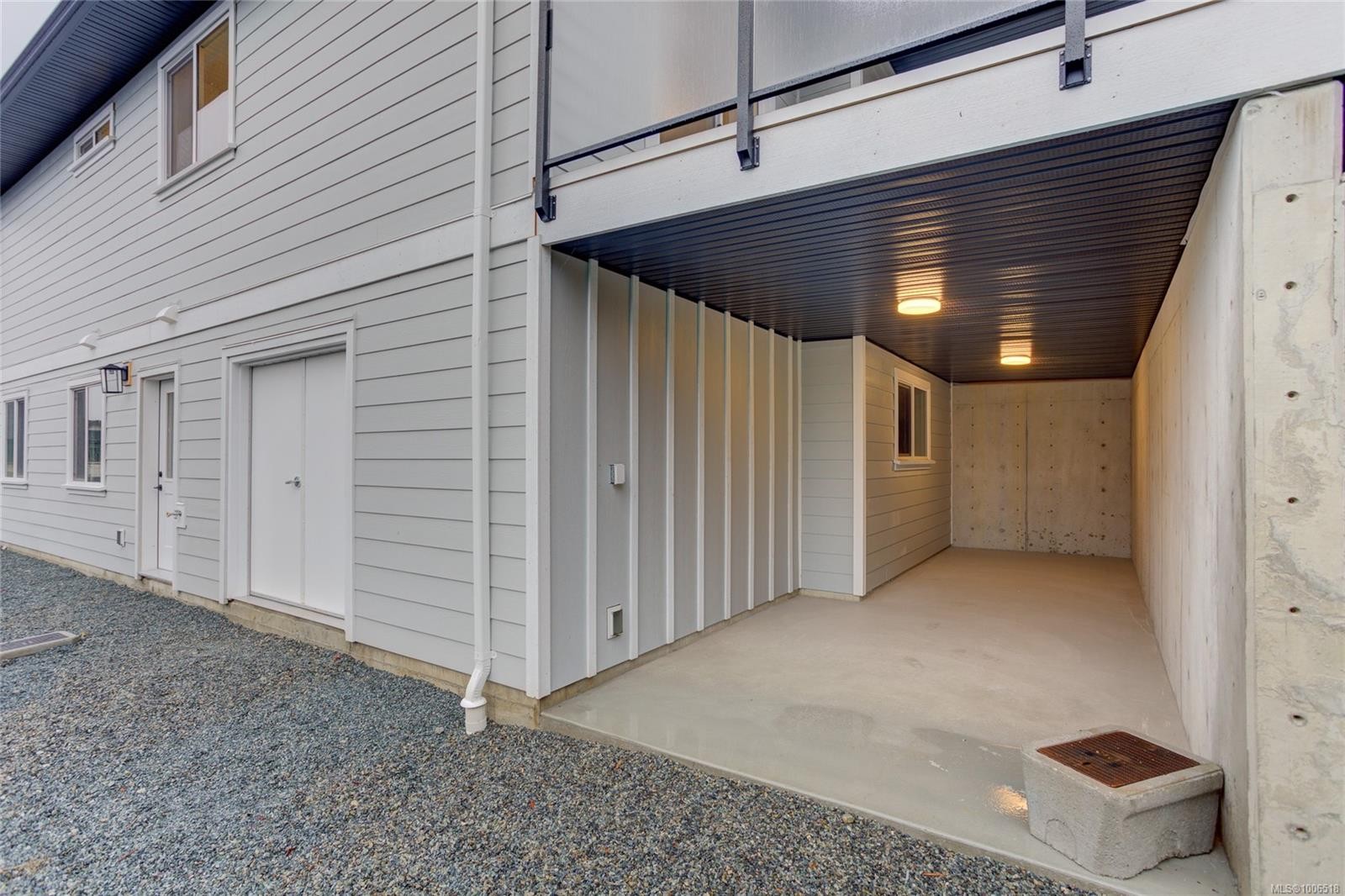 549 Mountain View Dr, Lake Cowichan, BC