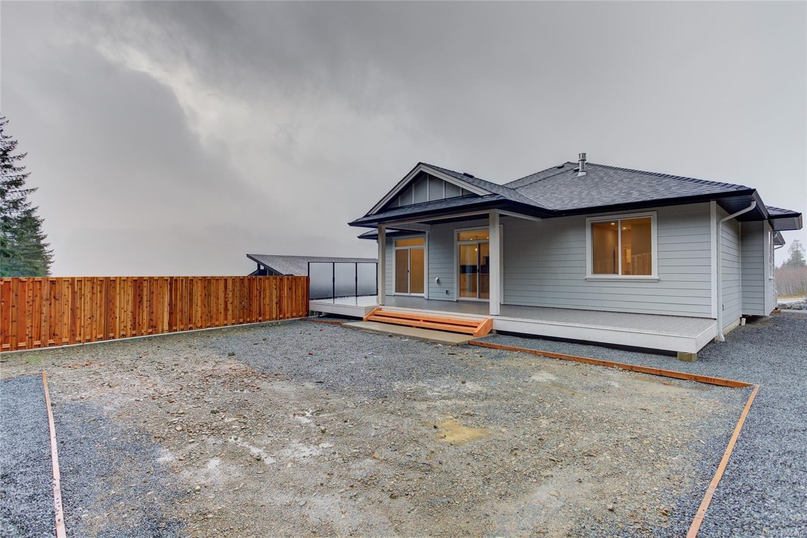 549 Mountain View Dr, Lake Cowichan, BC