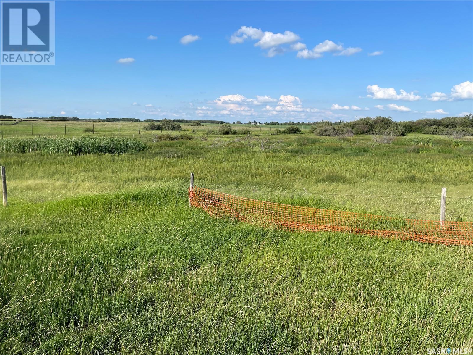 1 Railway Avenue W, North Battleford, SK