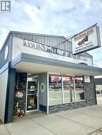 Harold's Footwear, Apparel & Sporting Goods Nipawin, SK S0E 1E0