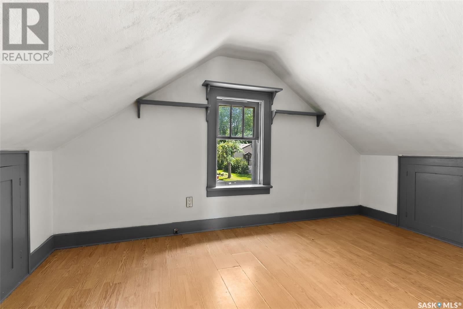 1424 Royal Street, Regina, SK - Indoor Photo Showing Other Room