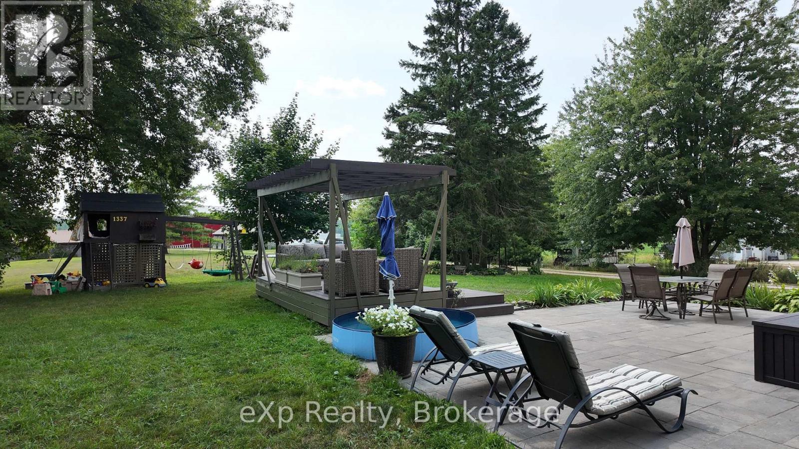 1337 Bruce Road 15, Brockton, ON - Outdoor