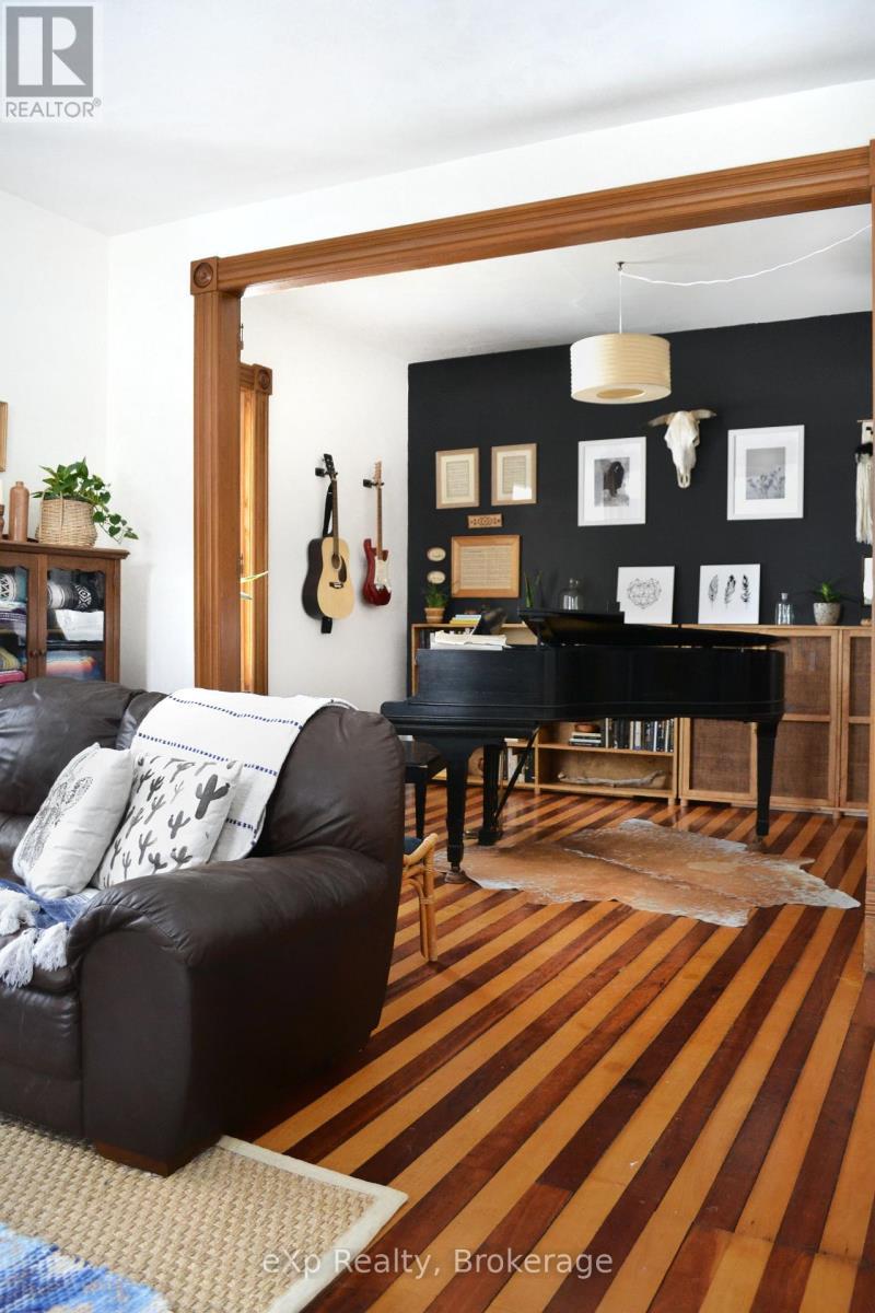 1337 Bruce Road 15, Brockton, ON - Indoor