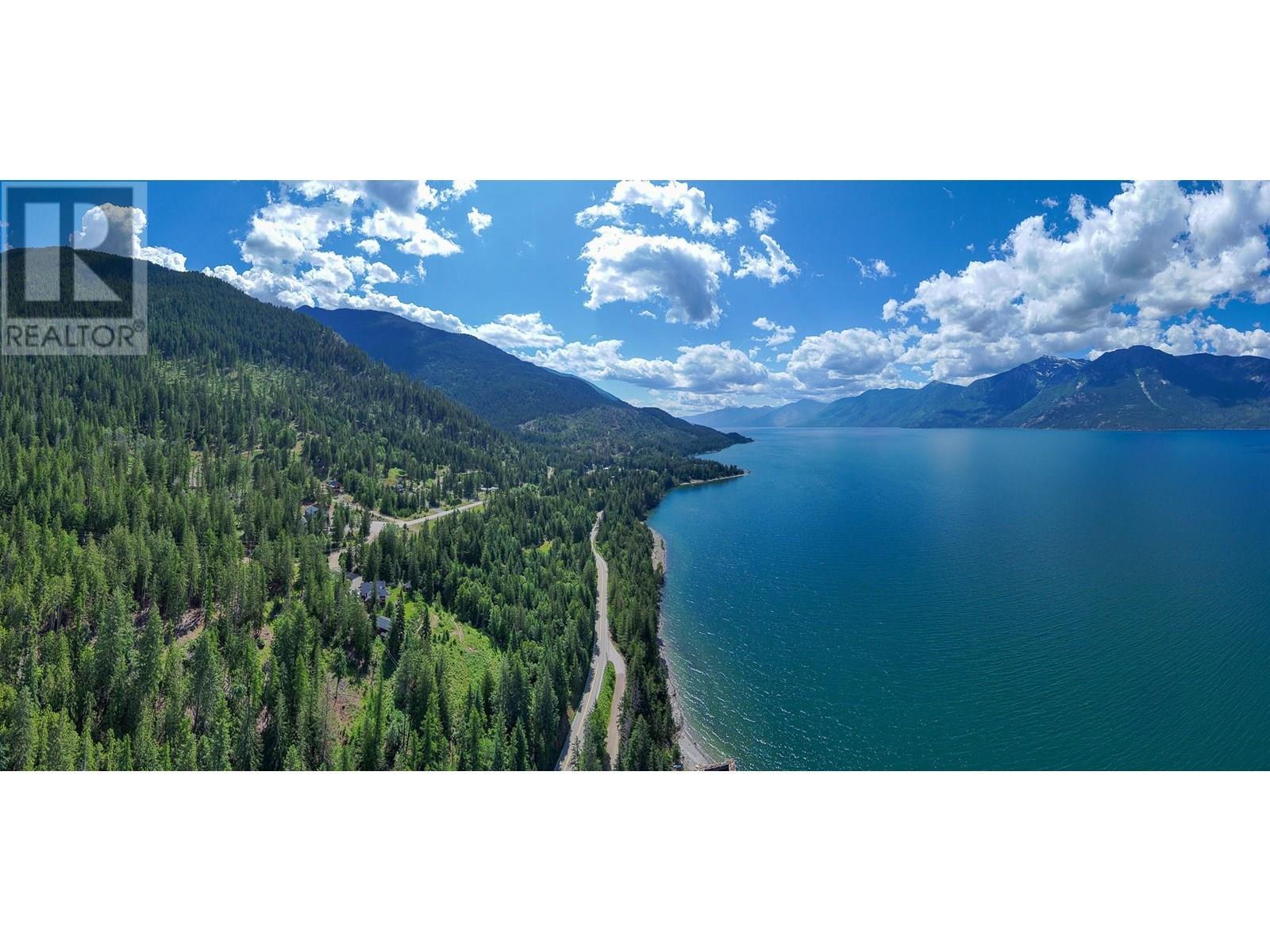 13635 3A Highway, Boswell, BC