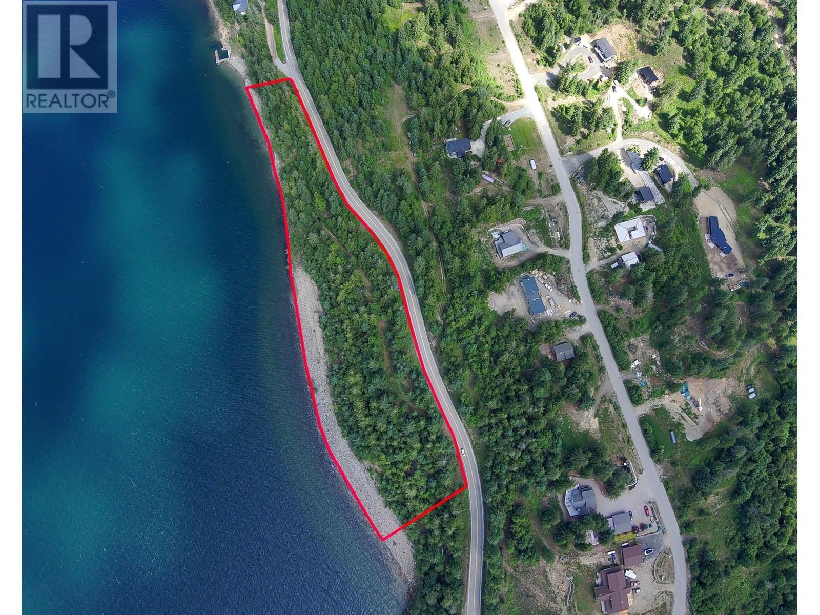 13635 3A Highway, Boswell, BC