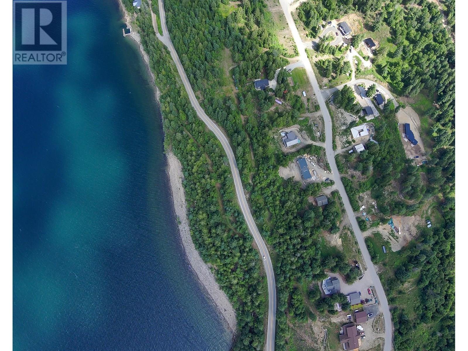 13635 3A Highway, Boswell, BC