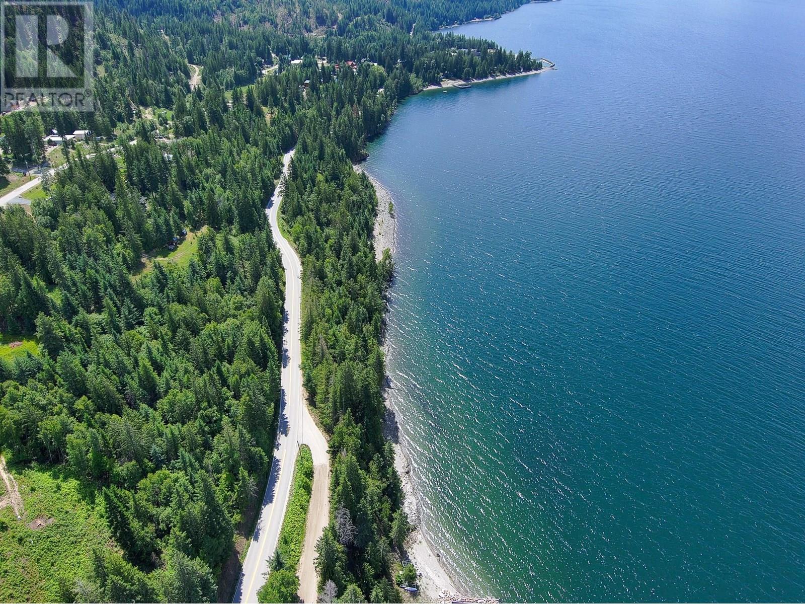 13635 3A Highway, Boswell, BC