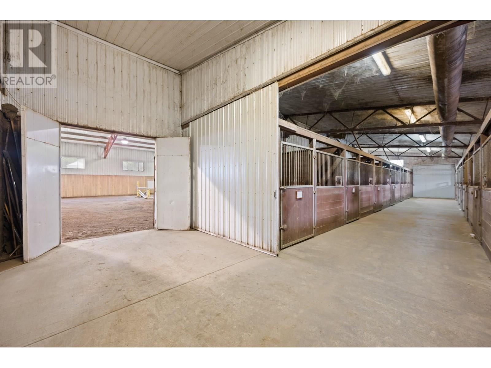 Stalls and various entrances - 910 Lumby Mabel Lake Road, Lumby, BC