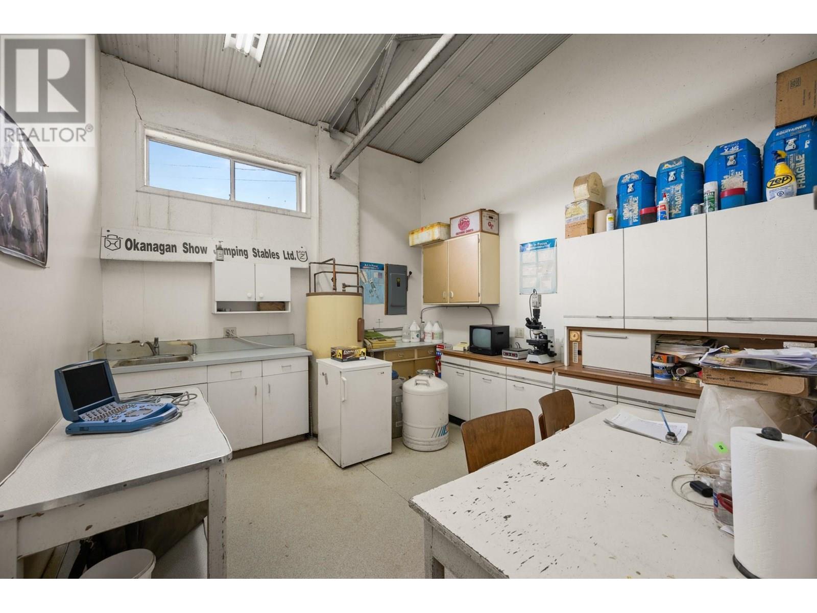 Arena Lab - 910 Lumby Mabel Lake Road, Lumby, BC