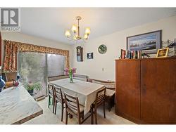 2nd residence dining -