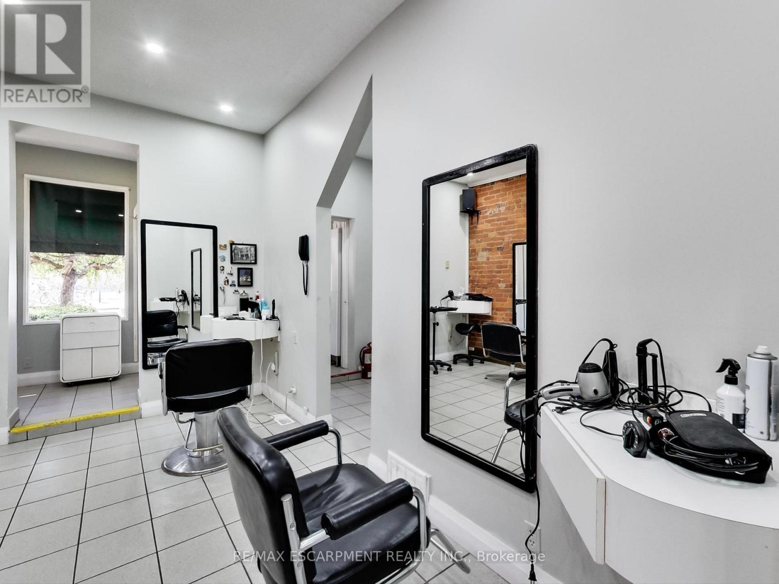 51 Augusta Street, Hamilton, ON