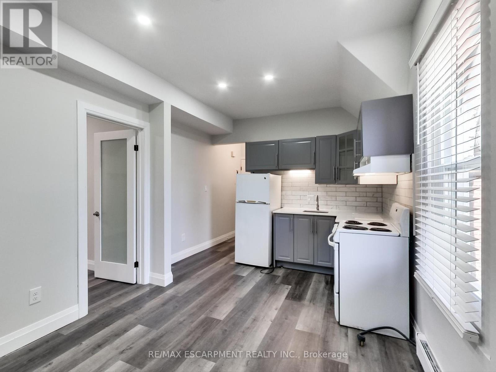 51 Augusta Street, Hamilton, ON