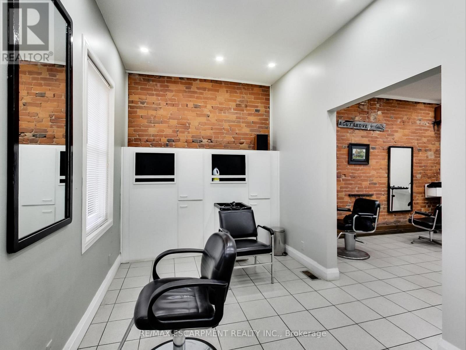 51 Augusta Street, Hamilton, ON