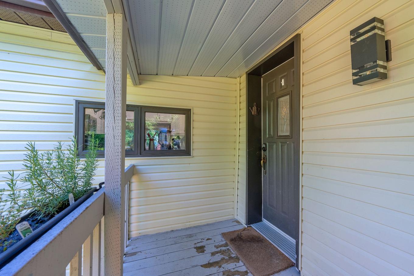 Hall - 145 Ch. Du Tour-Du-Lac, Mont-Tremblant, QC - Outdoor With Exterior