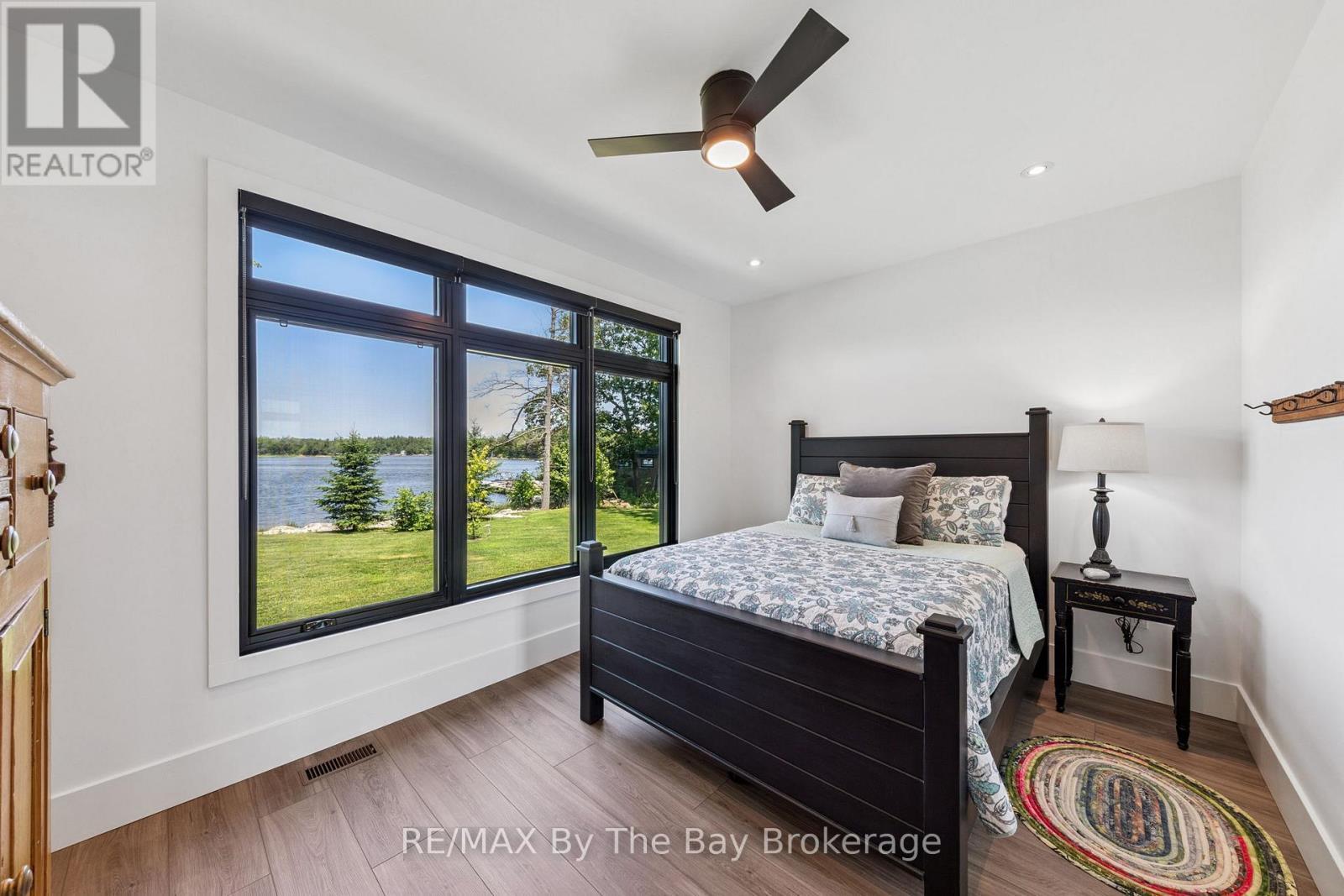 4 Island 800, Georgian Bay (Baxter), ON - Indoor Photo Showing Bedroom