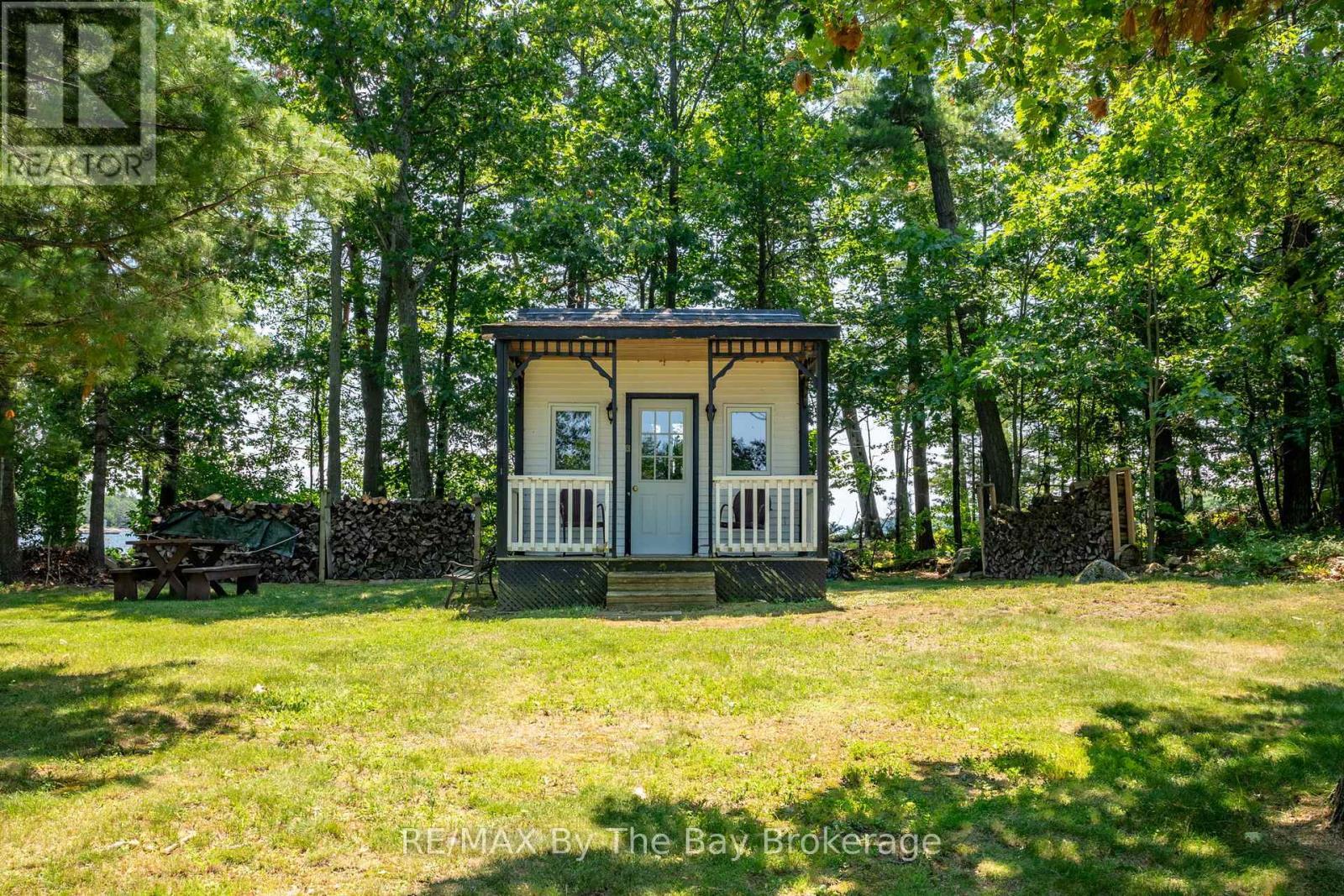 4 Island 800, Georgian Bay (Baxter), ON - Outdoor With Deck Patio Veranda