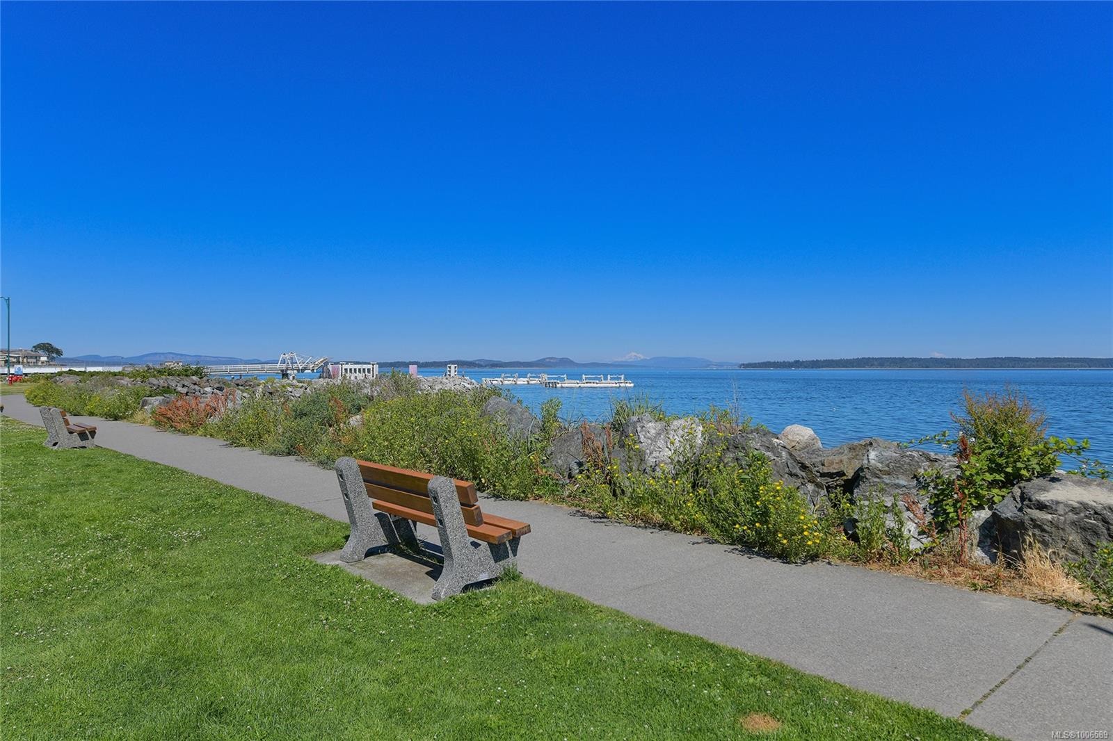 203-9716 Third St, Sidney, BC - Outdoor With Body Of Water With View