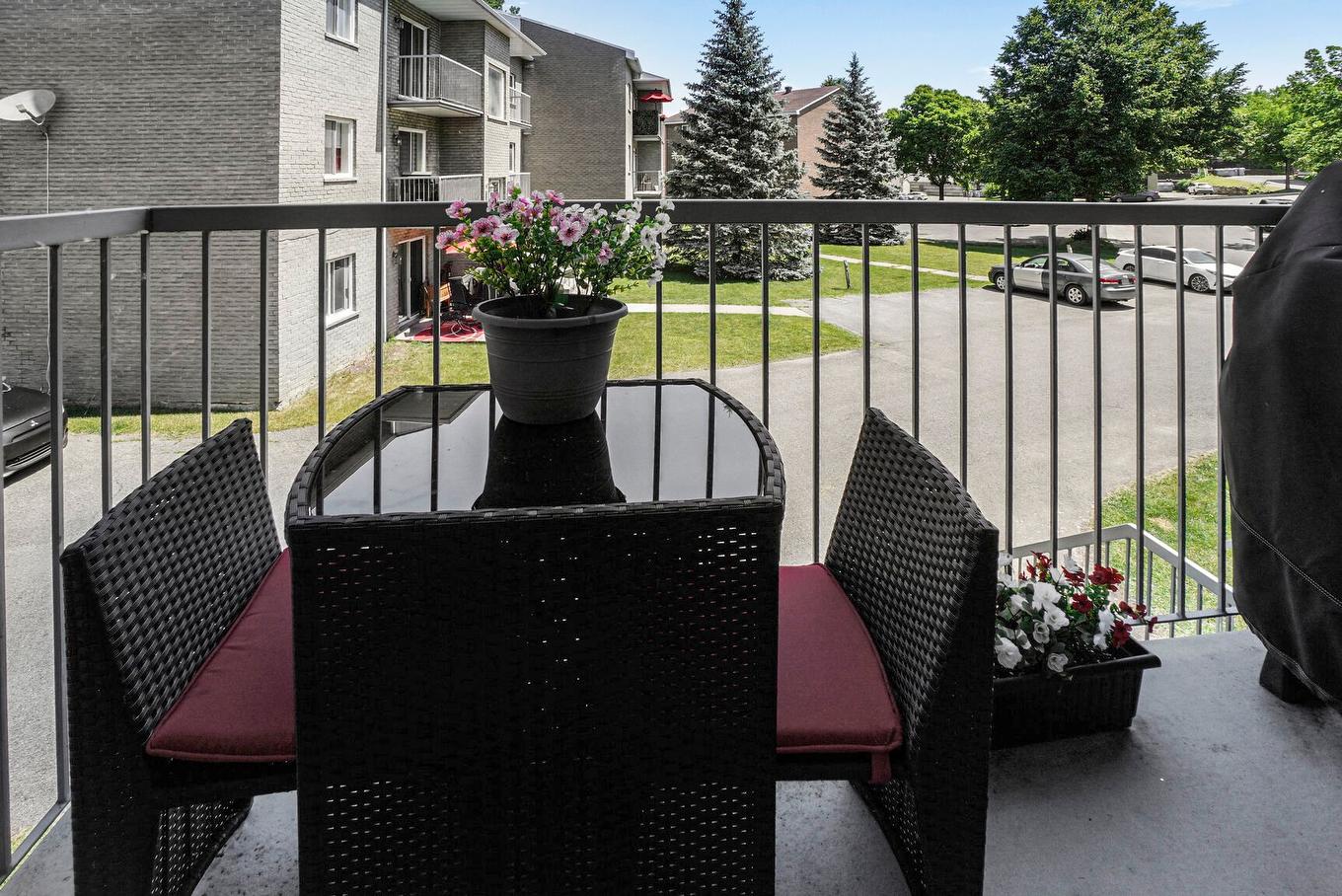 Balcon - 4-174 Boul. Rousseau, Châteauguay, QC - Outdoor With Exterior