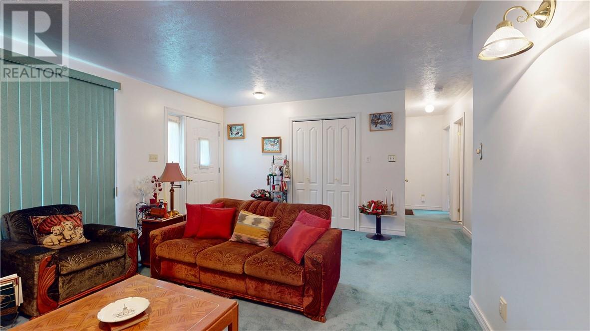 88 Arthur Street, Manitowaning, ON - Indoor