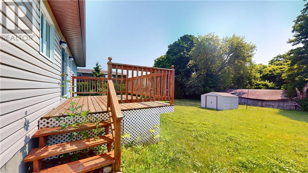 88 Arthur Street, Manitowaning, ON - Outdoor