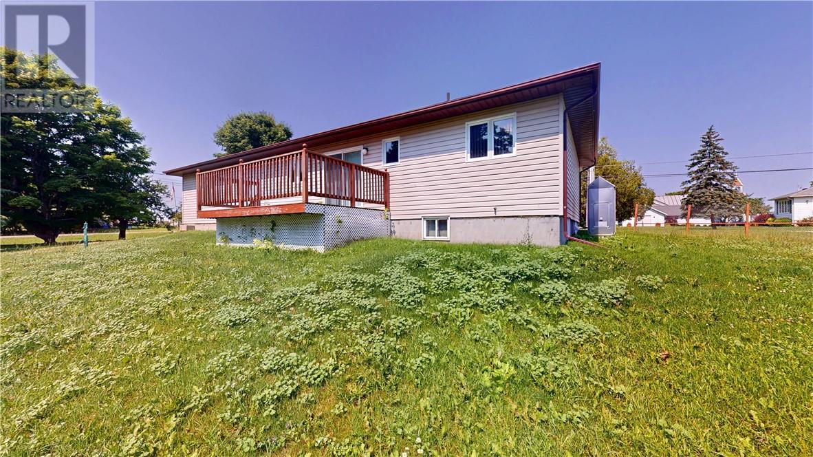 88 Arthur Street, Manitowaning, ON - Outdoor