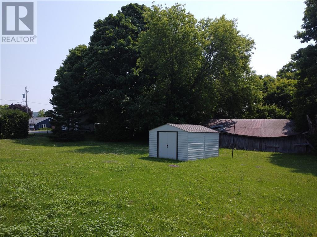 88 Arthur Street, Manitowaning, ON - Outdoor