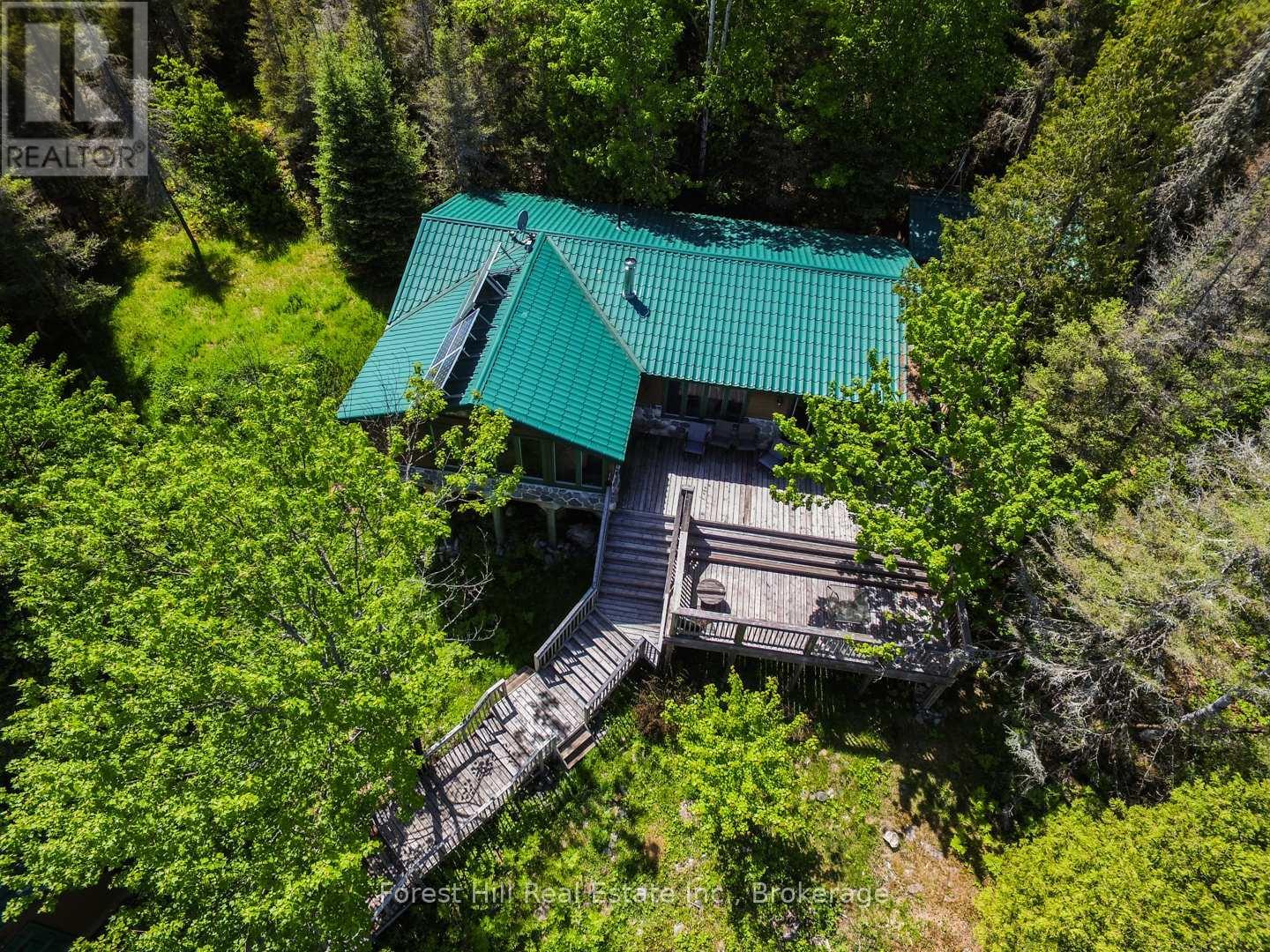 10365 Rabbit, Temagami, ON - Outdoor