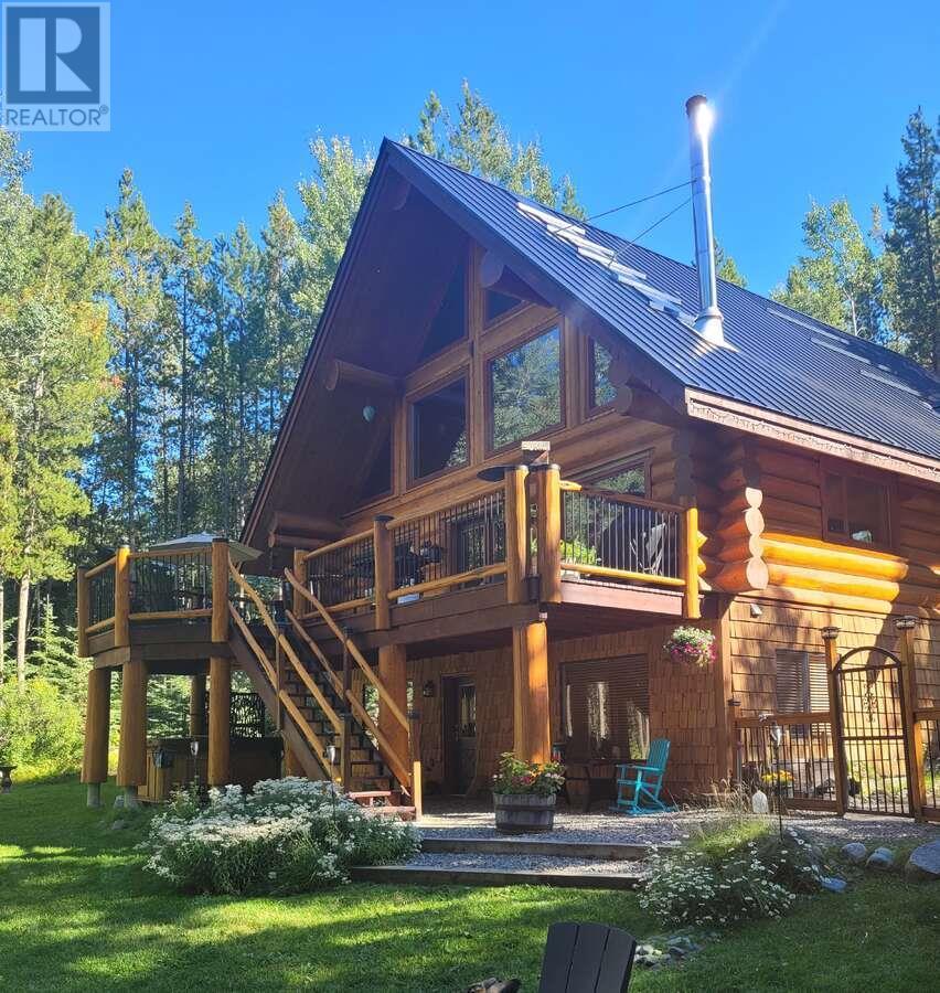 3729 Ridgemont Drive, Kamloops, BC - Outdoor