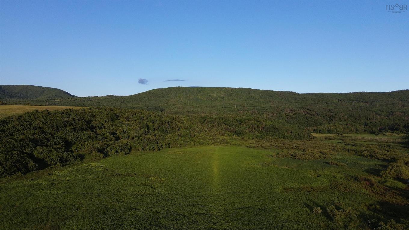 84 5308 Road, St. Joseph Du Moine, NS