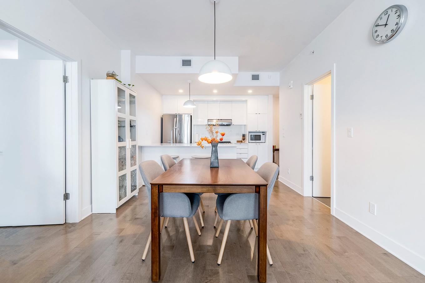 Salon - 806-5265 Rue Mackenzie, Montréal (Côte-Des-Neiges/Notre-Dame-De-Grâce), QC - Indoor Photo Showing Dining Room