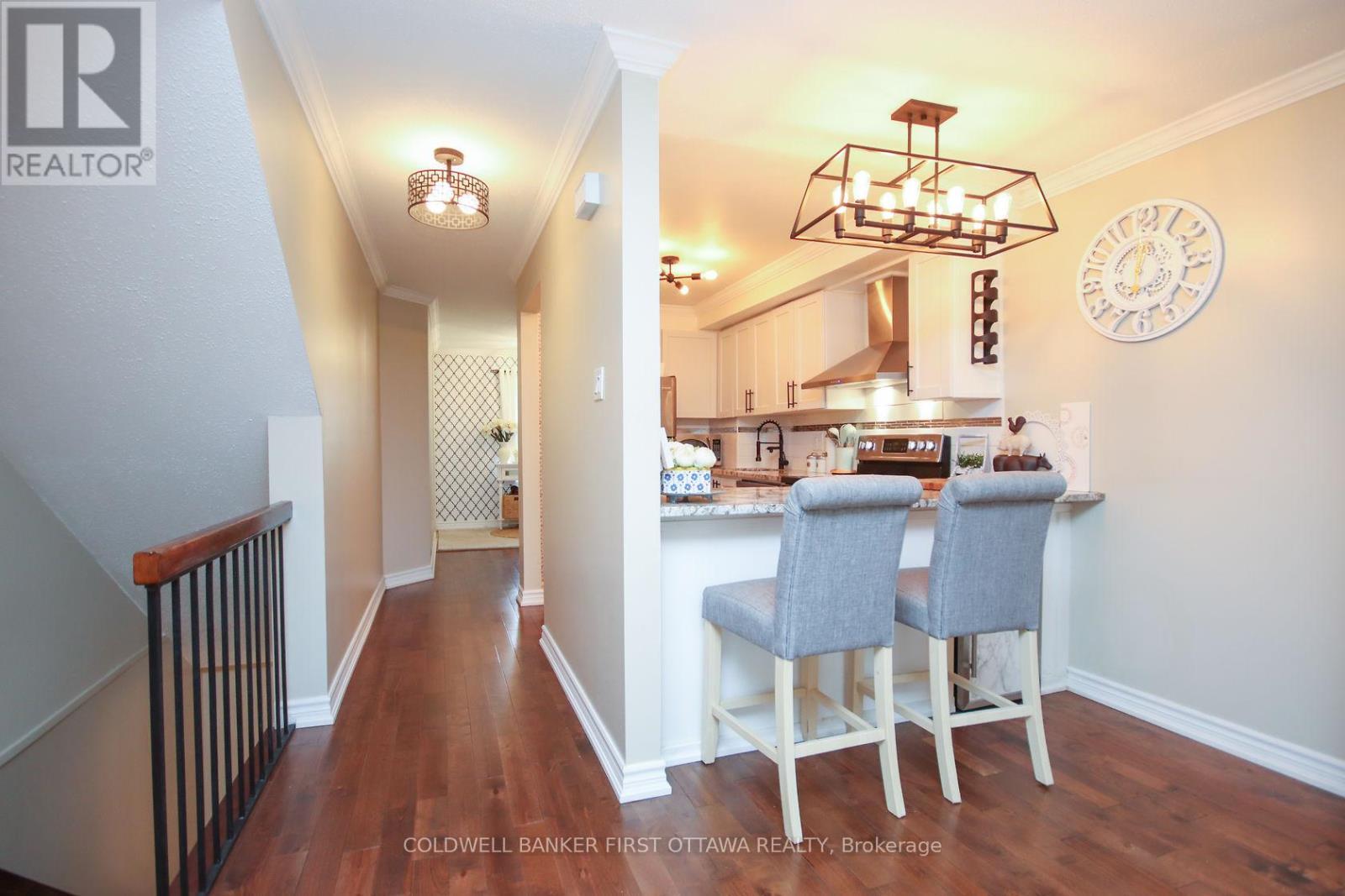 A - 6702 Jeanne D'Arc Boulevard, Ottawa, ON - Indoor Photo Showing Other Room