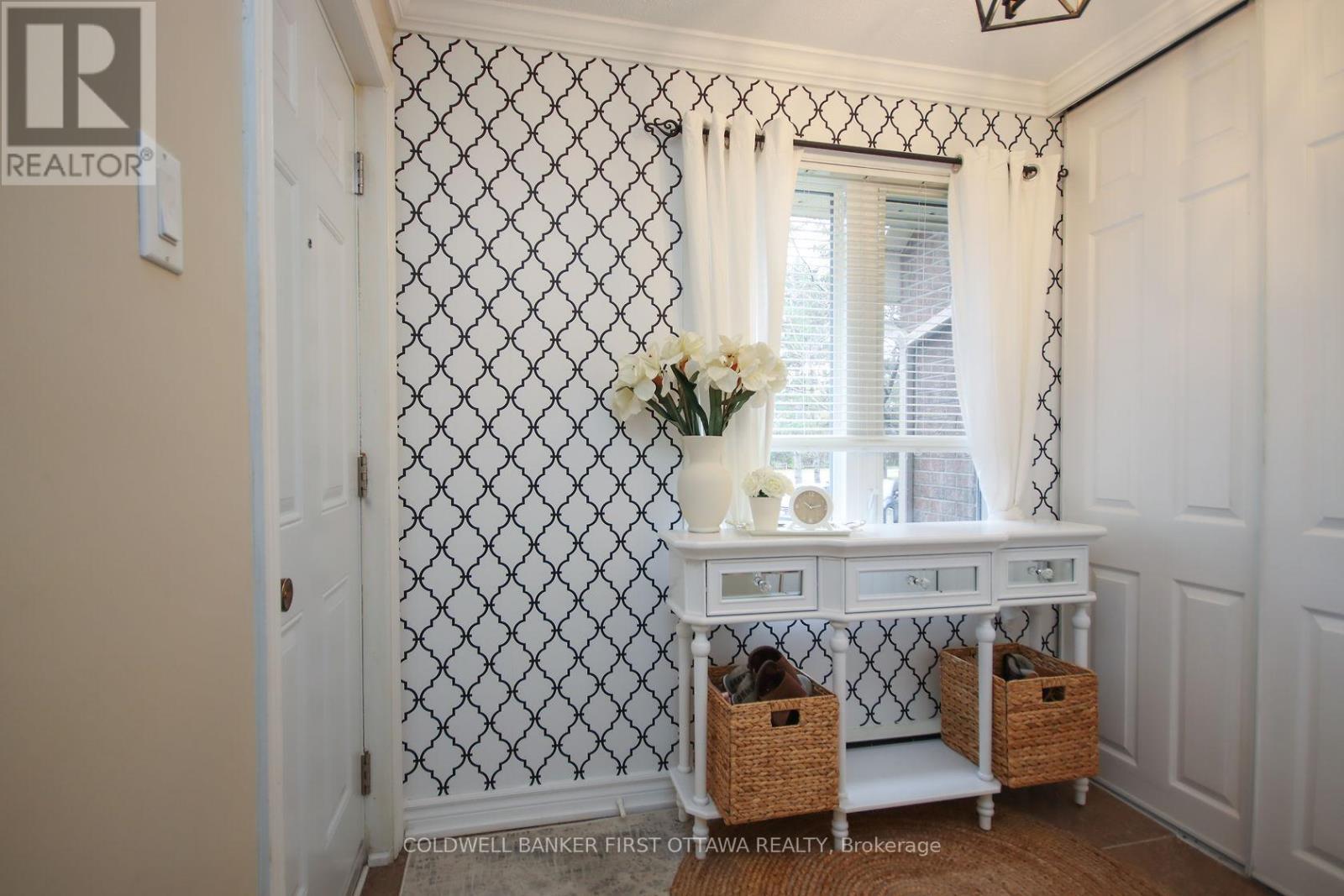 A - 6702 Jeanne D'Arc Boulevard, Ottawa, ON - Indoor