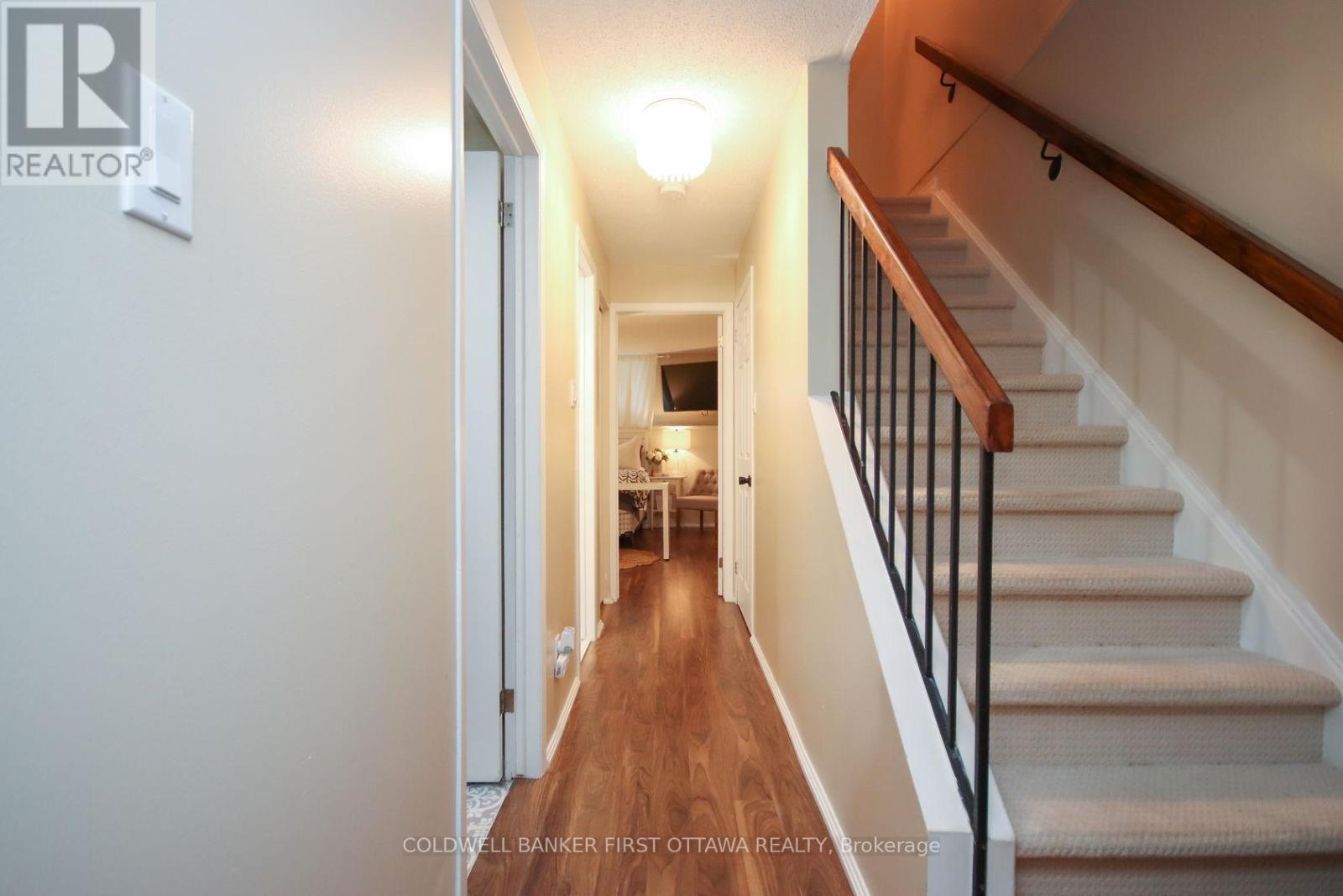 A - 6702 Jeanne D'Arc Boulevard, Ottawa, ON - Indoor Photo Showing Other Room