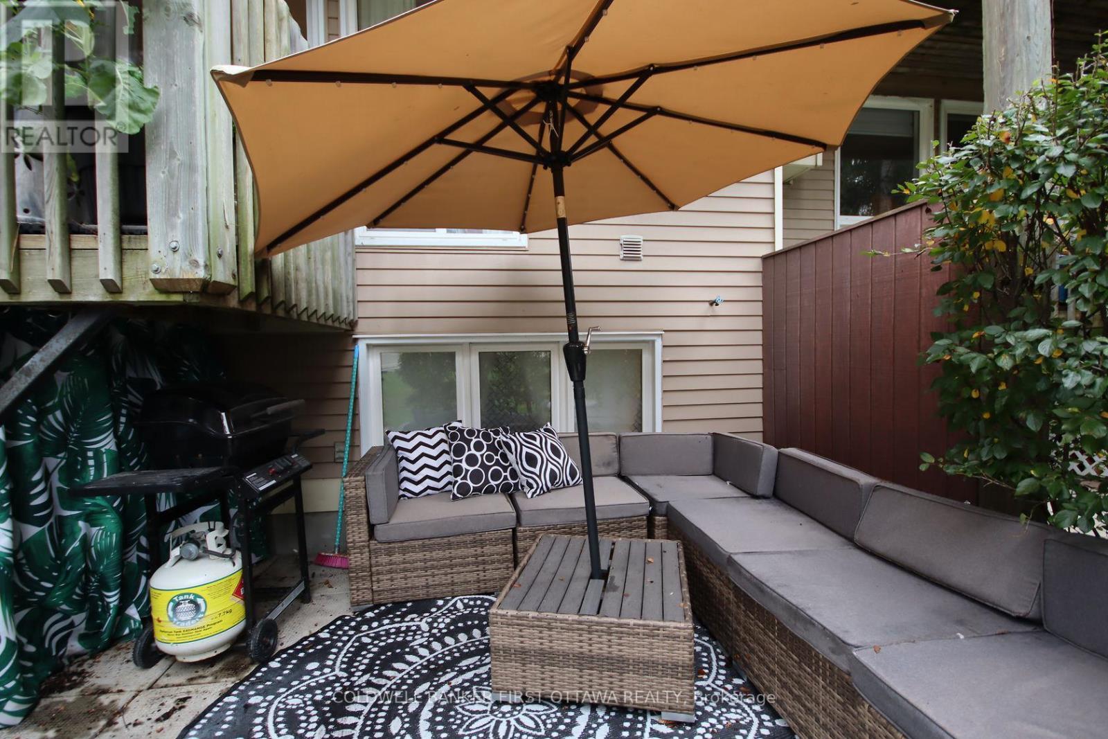 A - 6702 Jeanne D'Arc Boulevard, Ottawa, ON - Outdoor With Deck Patio Veranda With Exterior