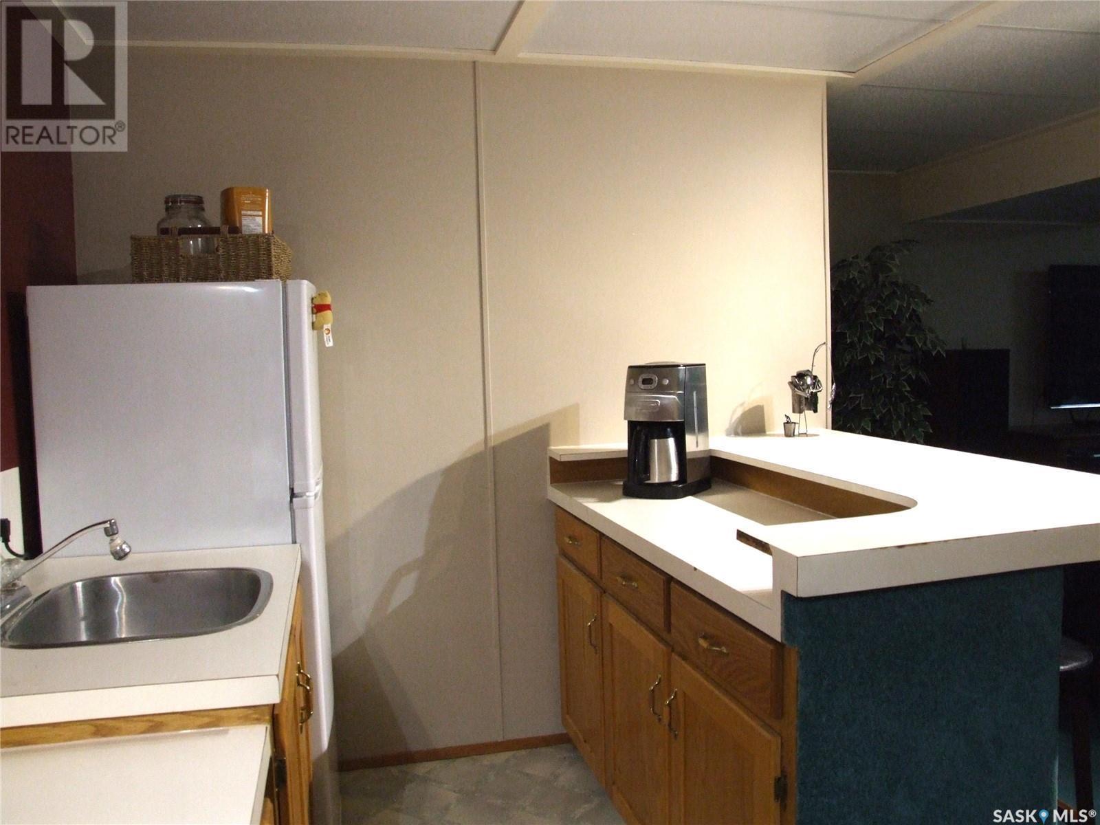 108 Freeman Street, Richmound, SK - Indoor Photo Showing Kitchen