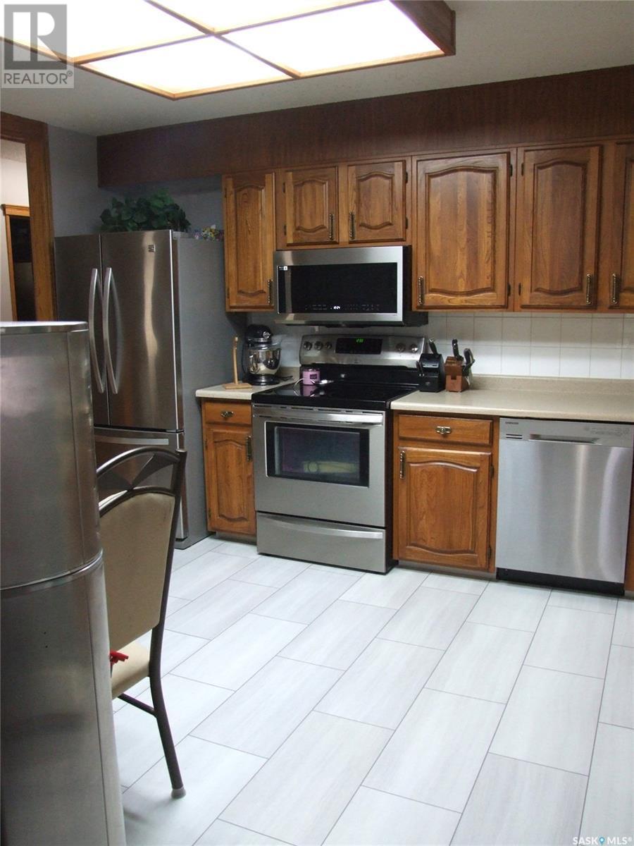 108 Freeman Street, Richmound, SK - Indoor Photo Showing Kitchen